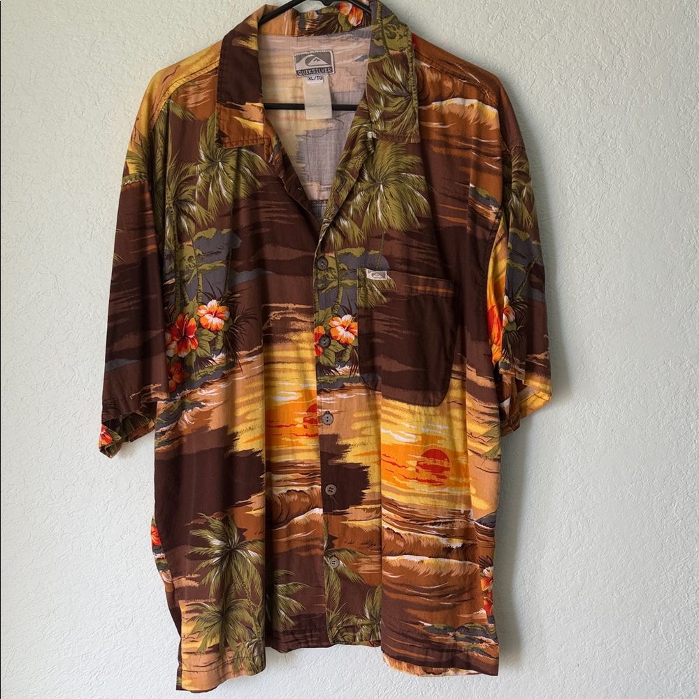 Quiksilver Brown and Yellow Tropical Hawaiian Shirt